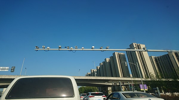 91香蕉视频APP下载轻量版IOS道路监控